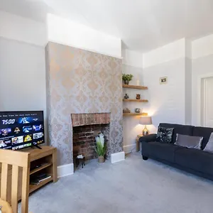 Apartment Bootham 32 - Free Parking - Five Minute Walk To Minster